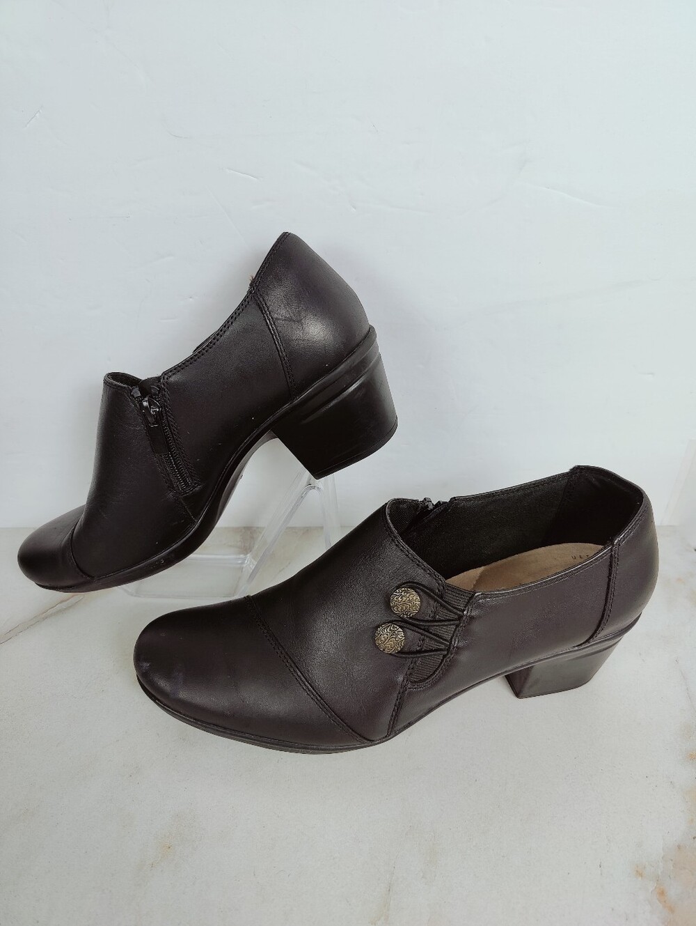 Clarks Collection Women's Emslie Warren Black Leather Shooties, Sz 10